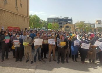 Download Zamaneh Media’s Annual Labor Right Report on Workers’ Protests and Crackdowns in Iran