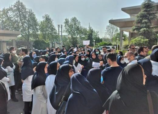 Increasing Wage Suppression and Workers’ Protests in Iran: Download Zamaneh’s 24th Labor Rights Report