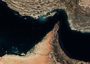 War at the Strait of Hormuz Could Trigger a Global Environmental Disaster
