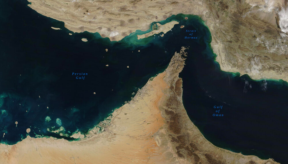 The Strait of Hormuz: The World's Energy Chokepoint and the Risk of Environmental Catastrophe in the Shadow of All-Out War – Zamaneh Media