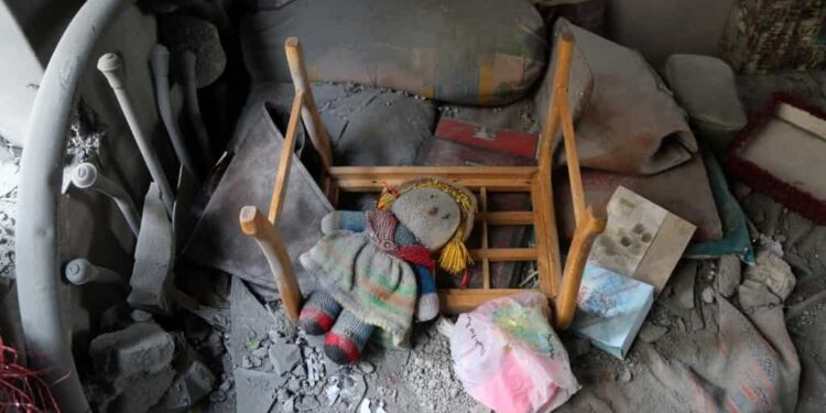 The Hidden Side of War: Ruin and the Death of Hope