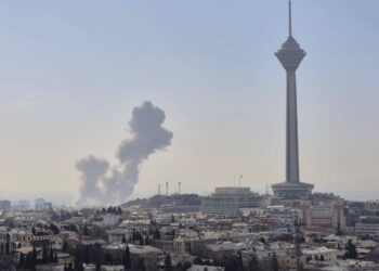 A Diary from Iran: Fear, Waiting, and Uncertainty on the 23rd Day of War