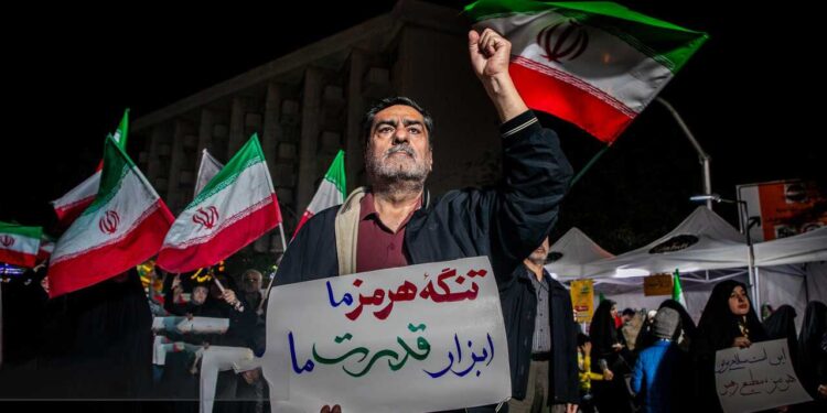 The Strait of Hormuz and the Struggle to Rule Post-Khamenei Iran