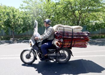Motorbike Couriers: Wounded Bodies, Worn-Down Minds